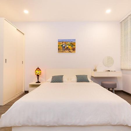 F-Hotel & Apartment Ho Chi Minh City Exterior photo